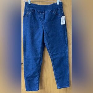 NWT Donna L’oren Jeans Women’s Size 8 Dark Wash Blue  Pull On Pants Straight
